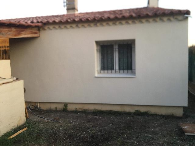 Ouverture de maison avec volet battant